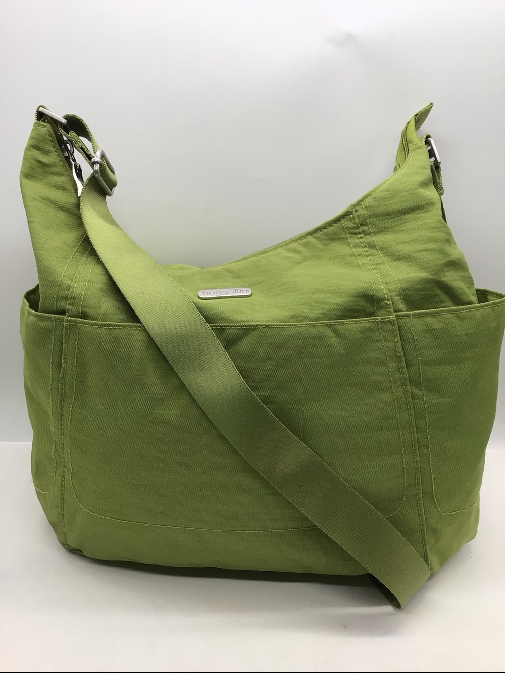 Baggallini Lime Green Nylon Shoulder Bag - Picture 2 of 11